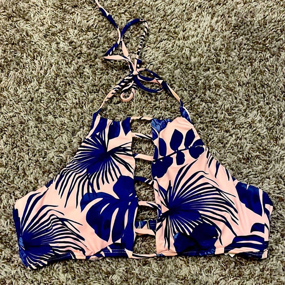 Bikini Lab Bathing Suit Top